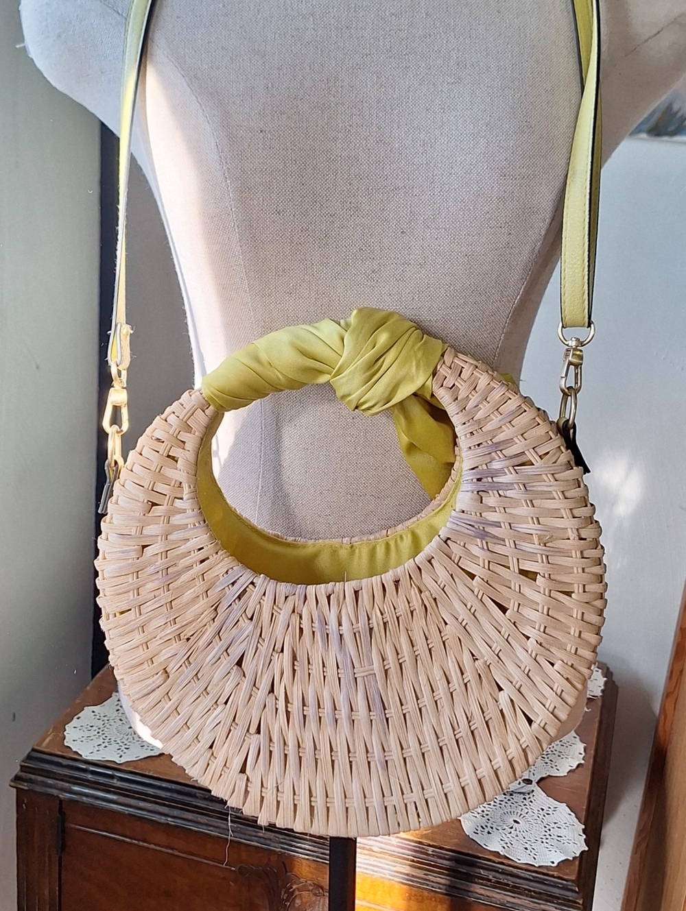 Scoop Woven Straw Crossbody Bag with Satin Scarf Accent, Style#SC221129 - Picture 7 of 16